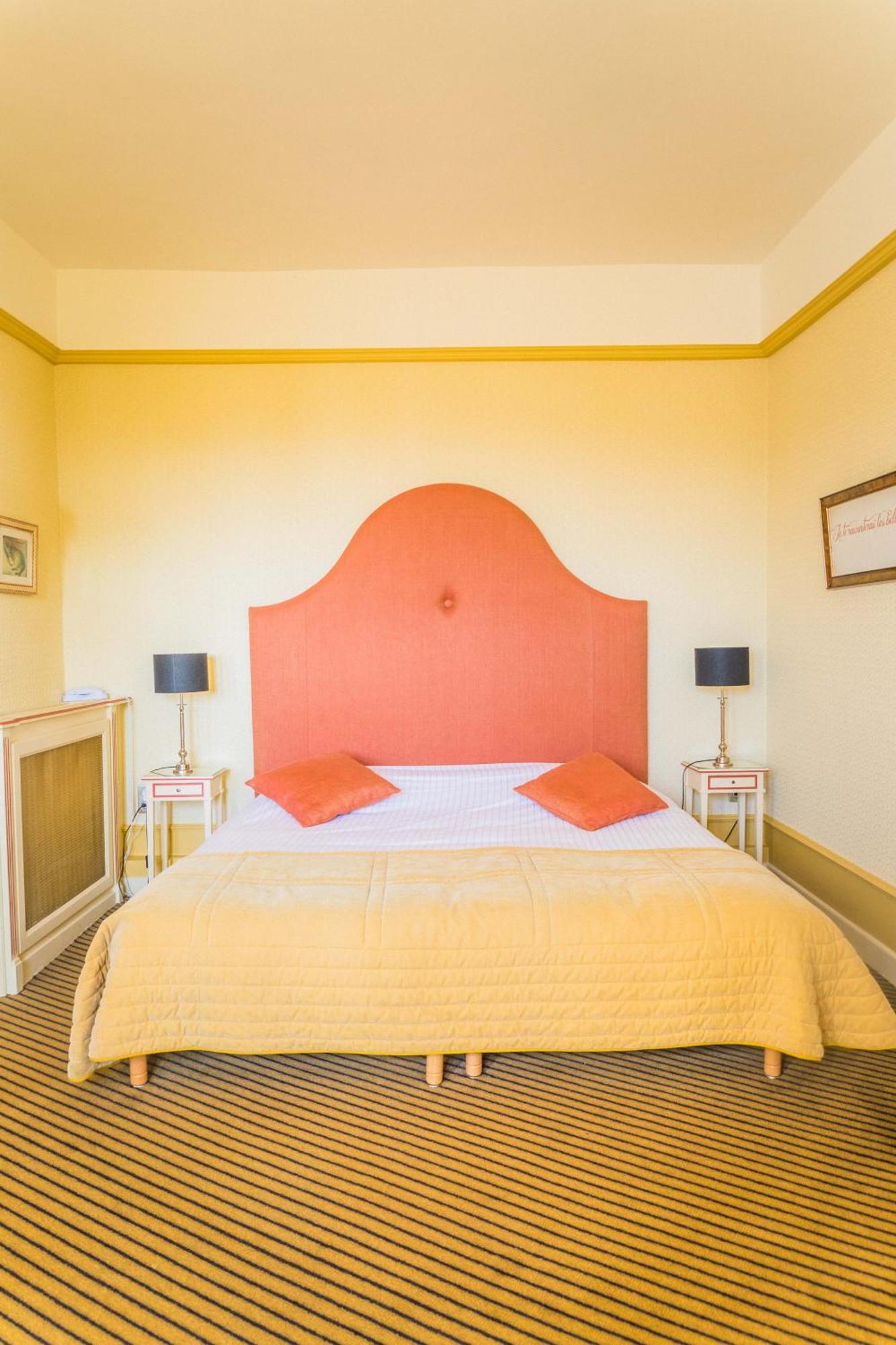 Chateau De Castel Novel Boutique Hotel Varetz Exteriér fotografie